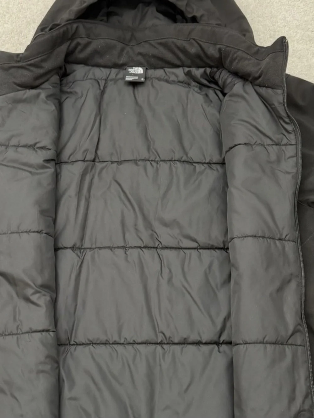 EUC- North Face Apex Elevation Jacket Men’s Small Insulated Black Winter Coat
